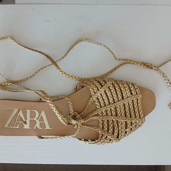 Zara sandals - Picture 4 of 5